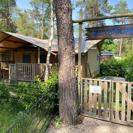 Tatil parkı & Glamping Ons Plekje In Het Bos *