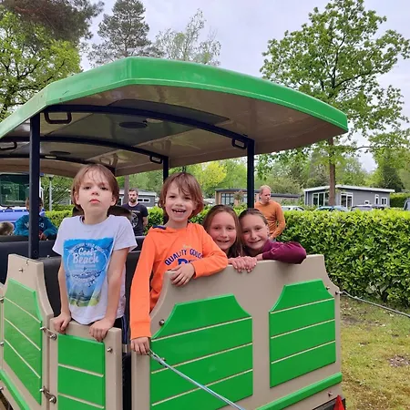 Parco vacanze Ons Plekje In Het Bos *