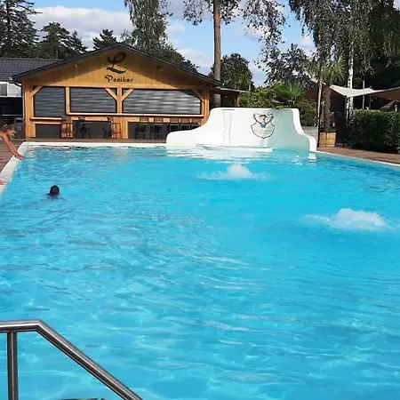 Üdülőpark & Glamping Ons Plekje In Het Bos *