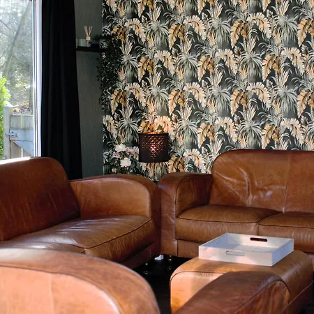 Kompleks wypoczynkowy & Glamping Ons Plekje In Het Bos *